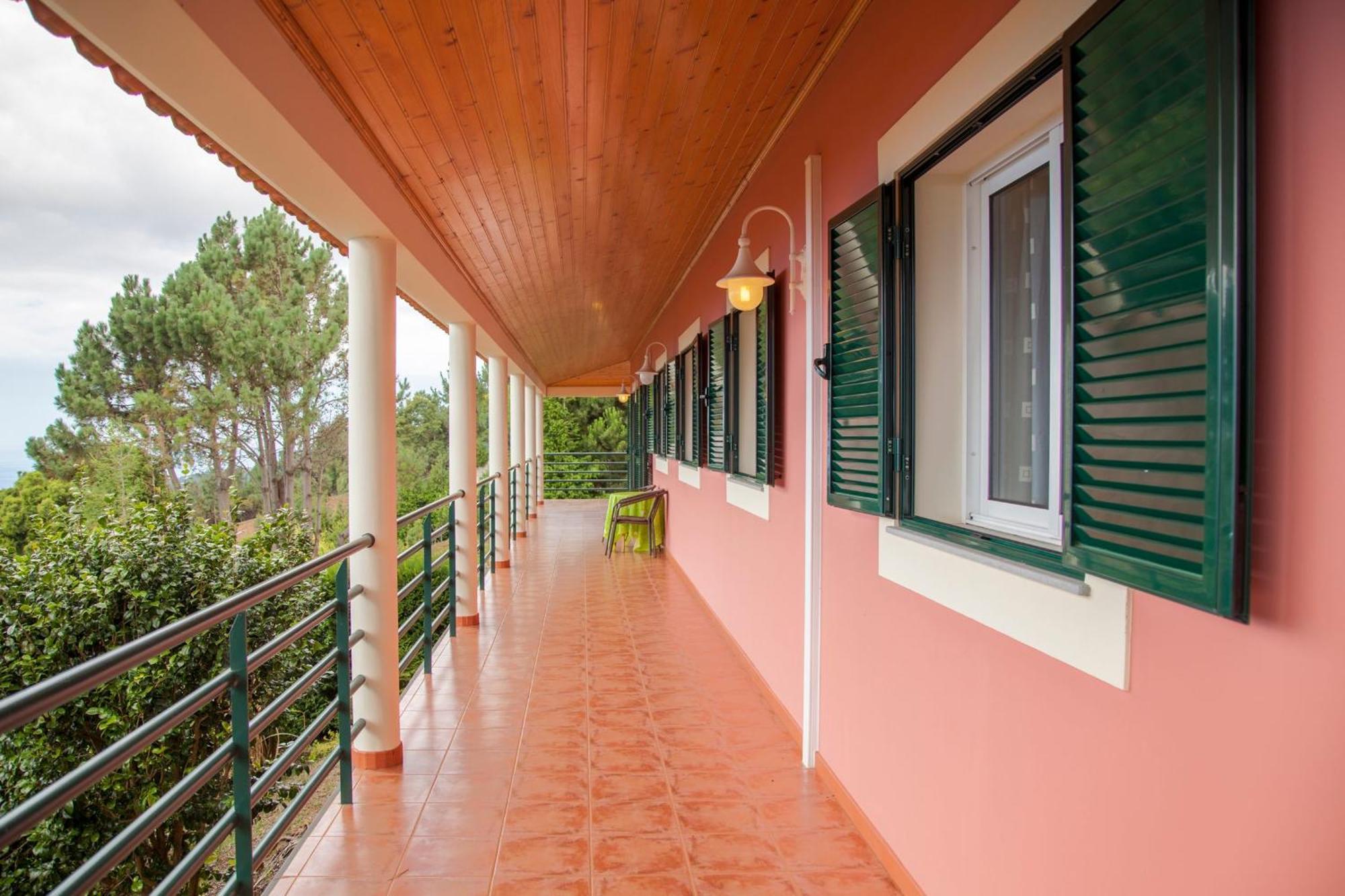 Quinta Do Santo By Lovelystay Santo Antonio da Serra Bagian luar foto