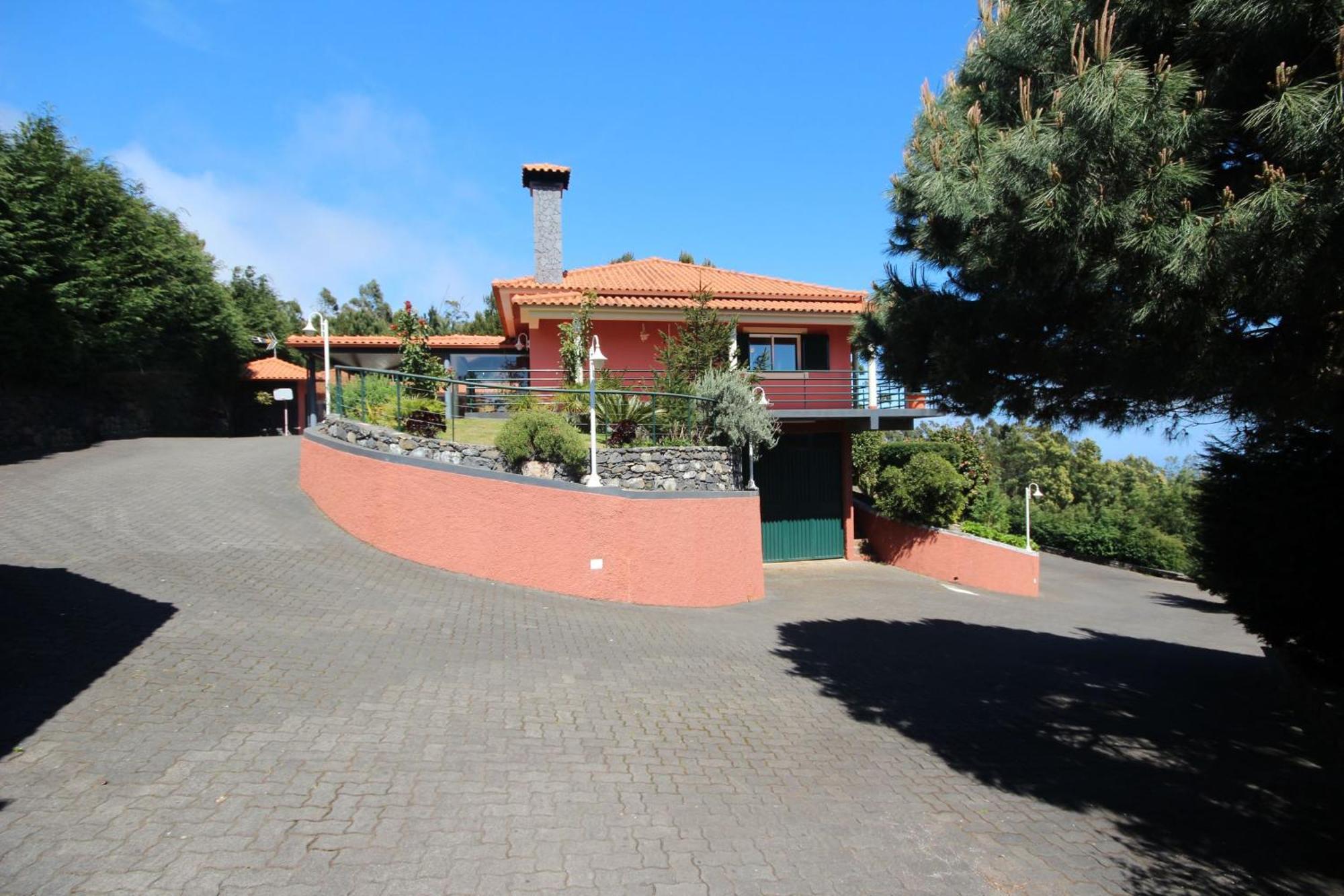 Quinta Do Santo By Lovelystay Santo Antonio da Serra Bagian luar foto